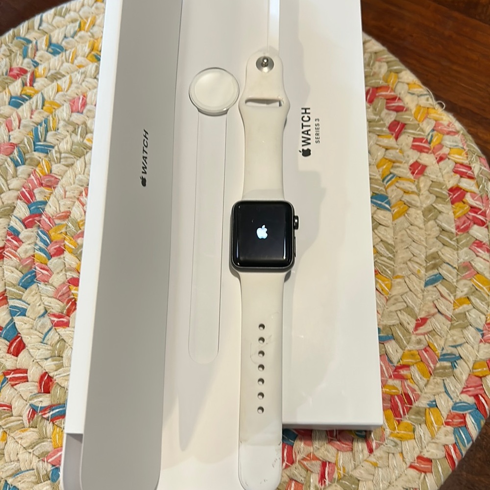 Apple Watch Series 3.